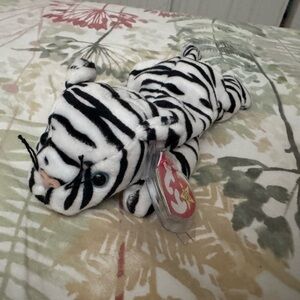 Ty Beanie Babies “Blizzard” white tiger Plush